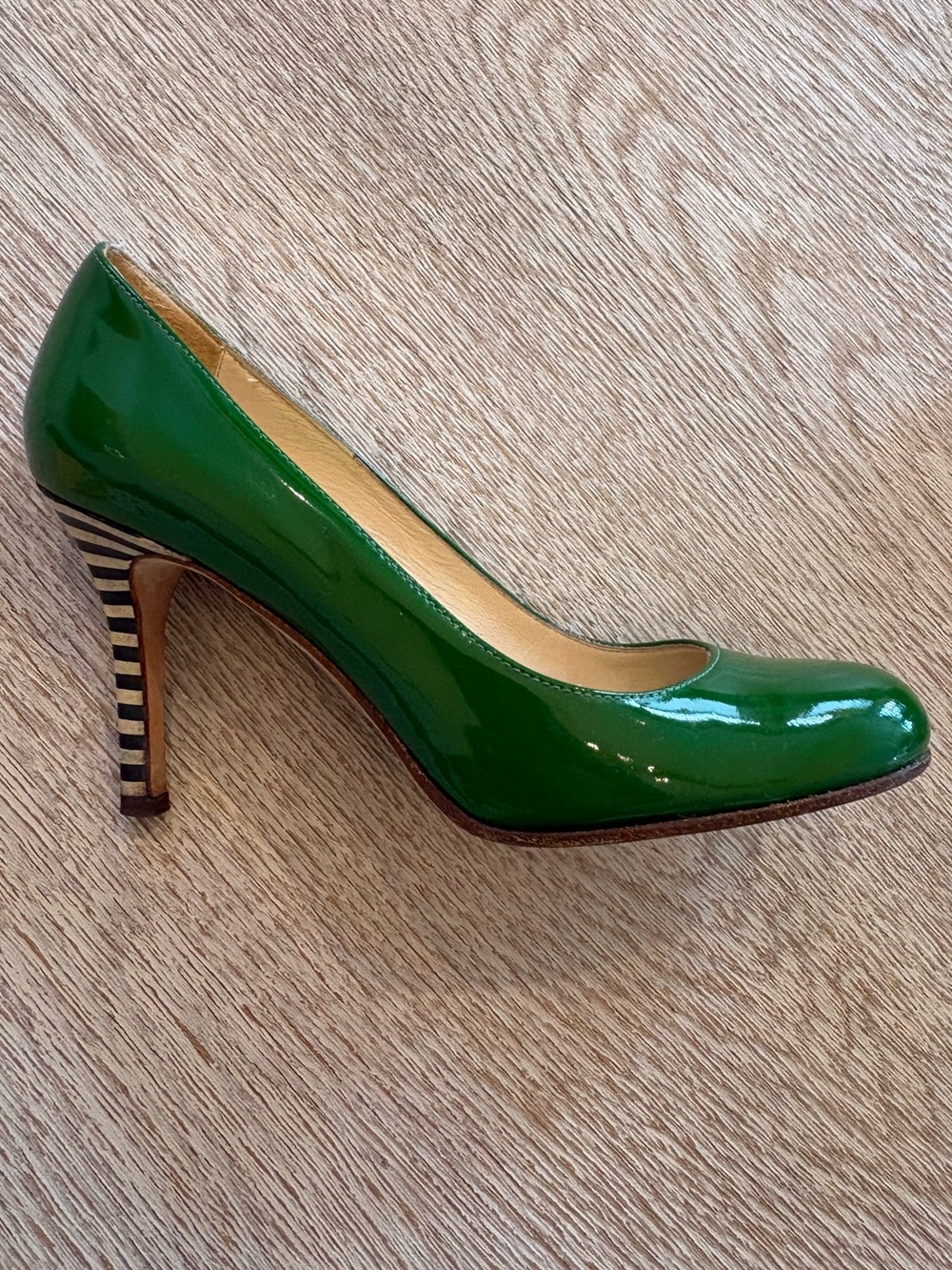 kate spade New York Green Patent Leather Pumps Strip Black And White Heels